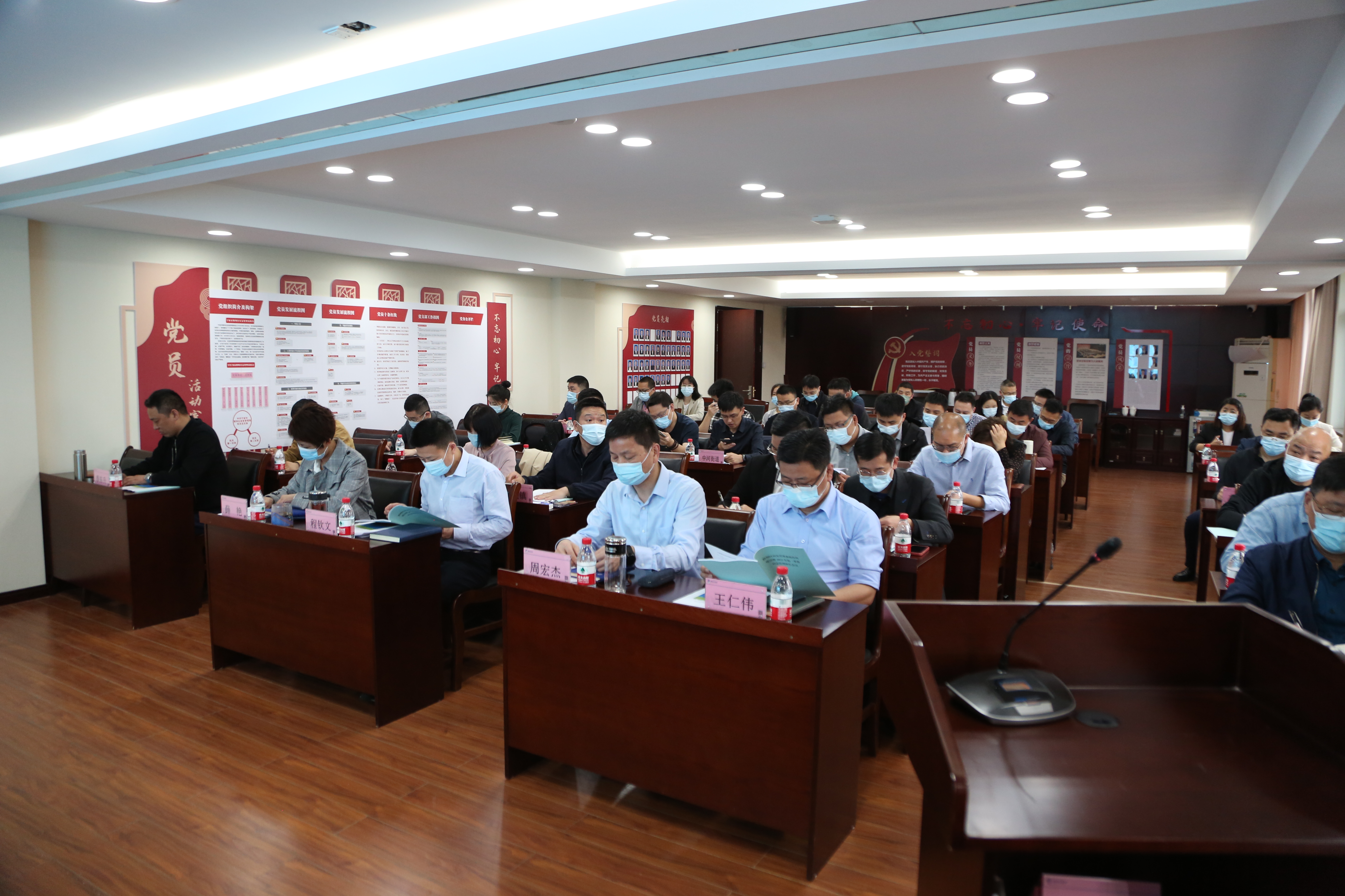作为全省唯一区代表，鄞州在全省全覆盖应急管理责任体系建设视频会议上作典型发言