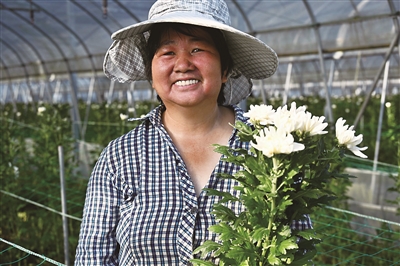 Pastoral Flower Base in Yinzhou，Leads to Common Prosperity