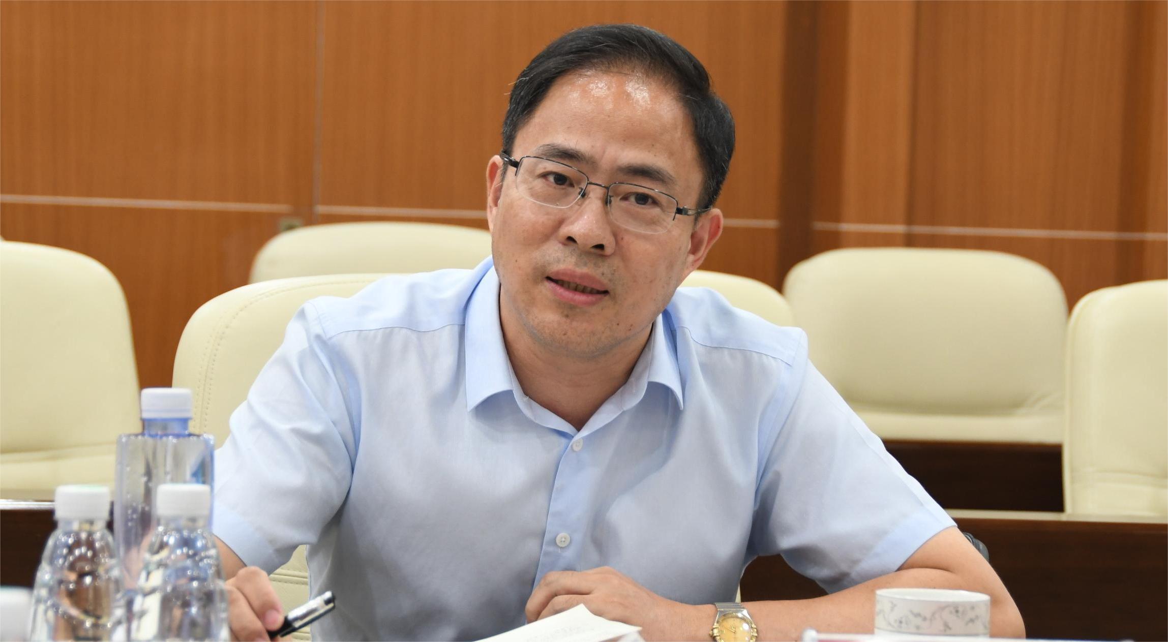 市政协徐健：以良好环境促机关作风转变