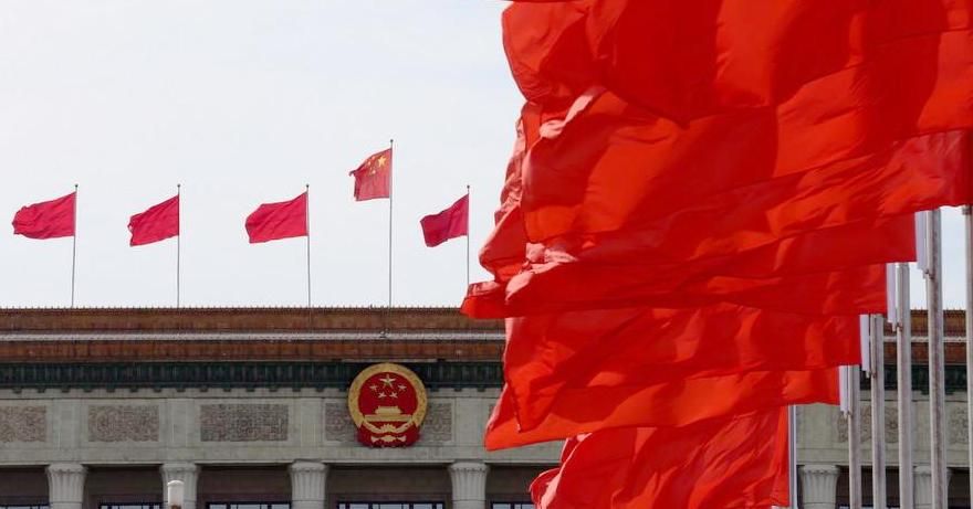 人民日报社论：奋力开创中国特色社会主义新局面