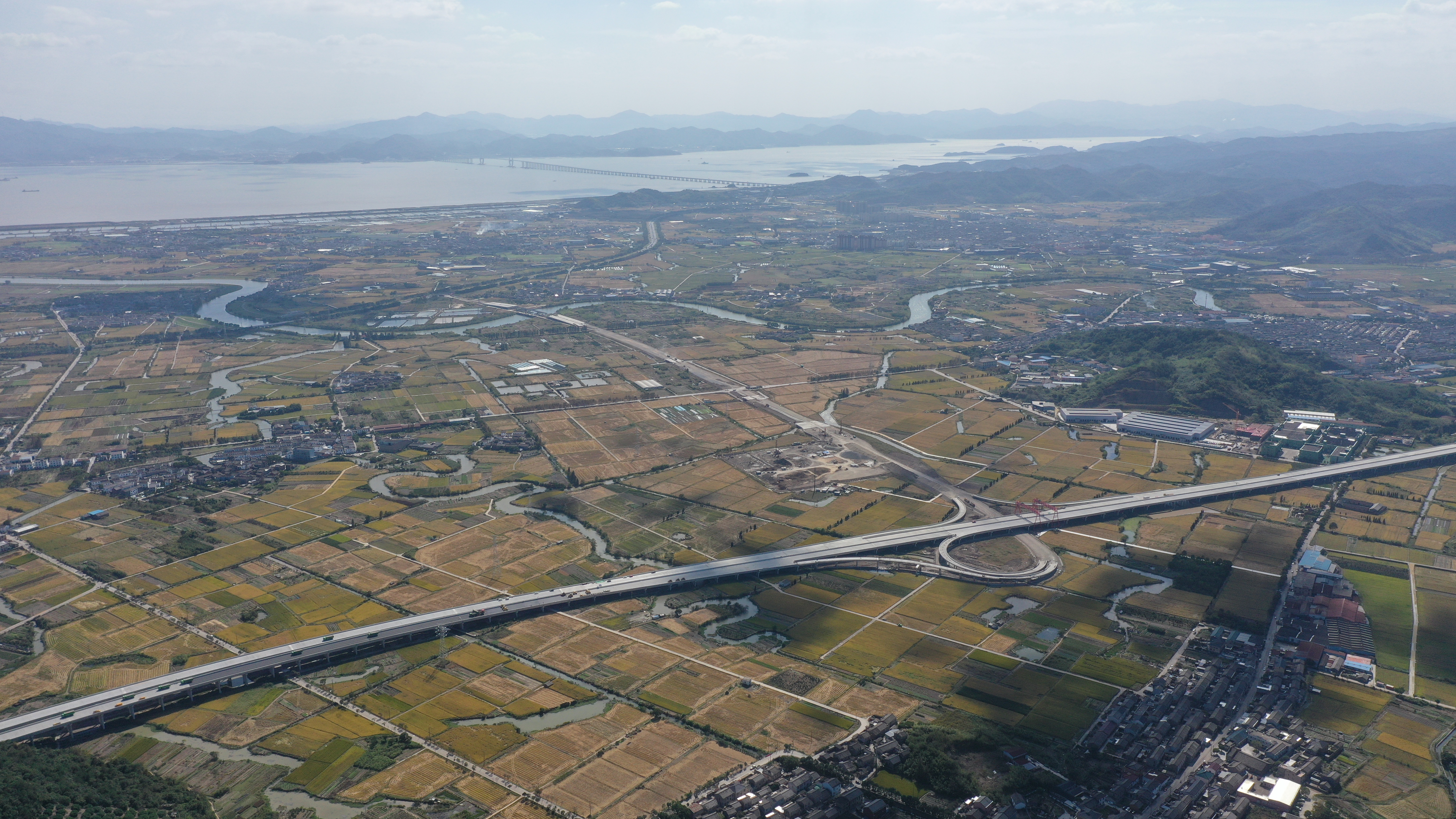 象山湾疏港高速图片