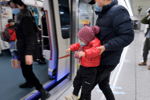 甬江两岸的地铁终于通了…… 甬江两岸的地铁终于通了……