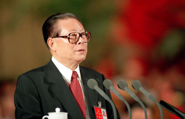 江泽民同志生平照片(二) 江泽民同志生平照片(二)