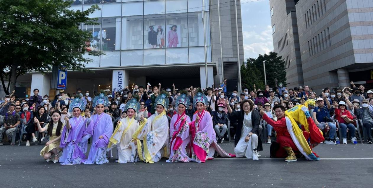 Ningbo Art Troupe Impresses Korean Sister City with Classic Chinese Performances